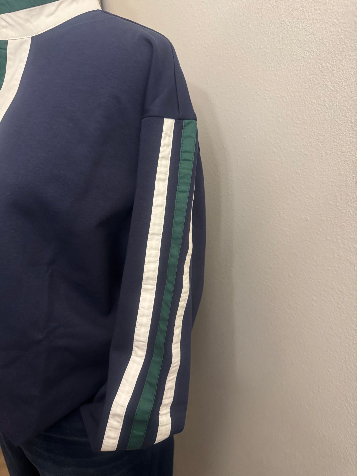Navy & Green Pullover