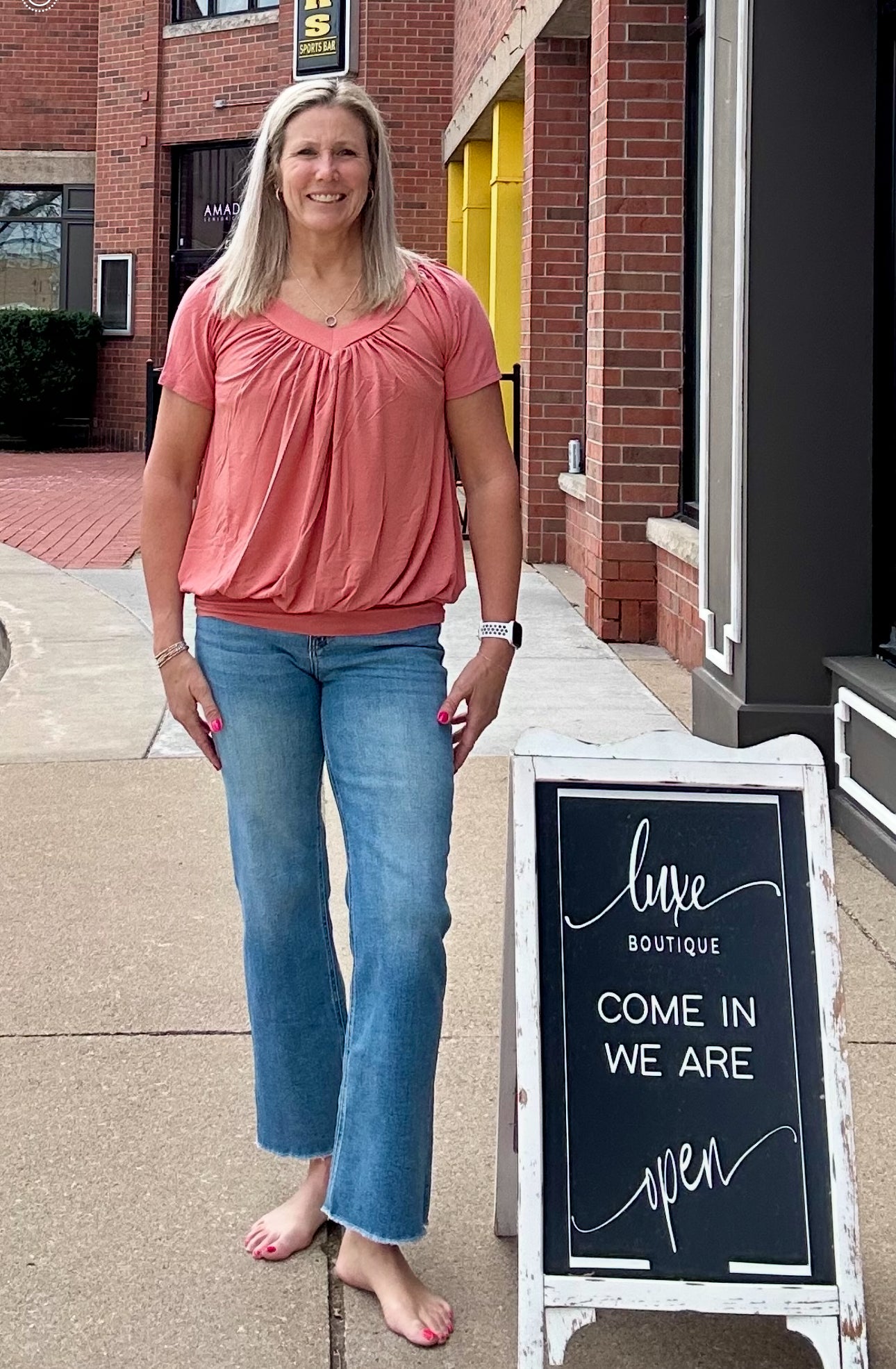 V Neck Flounce Tee