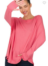 Load image into Gallery viewer, Cotton Raglan Sleeve Shirt with Thumbholes

